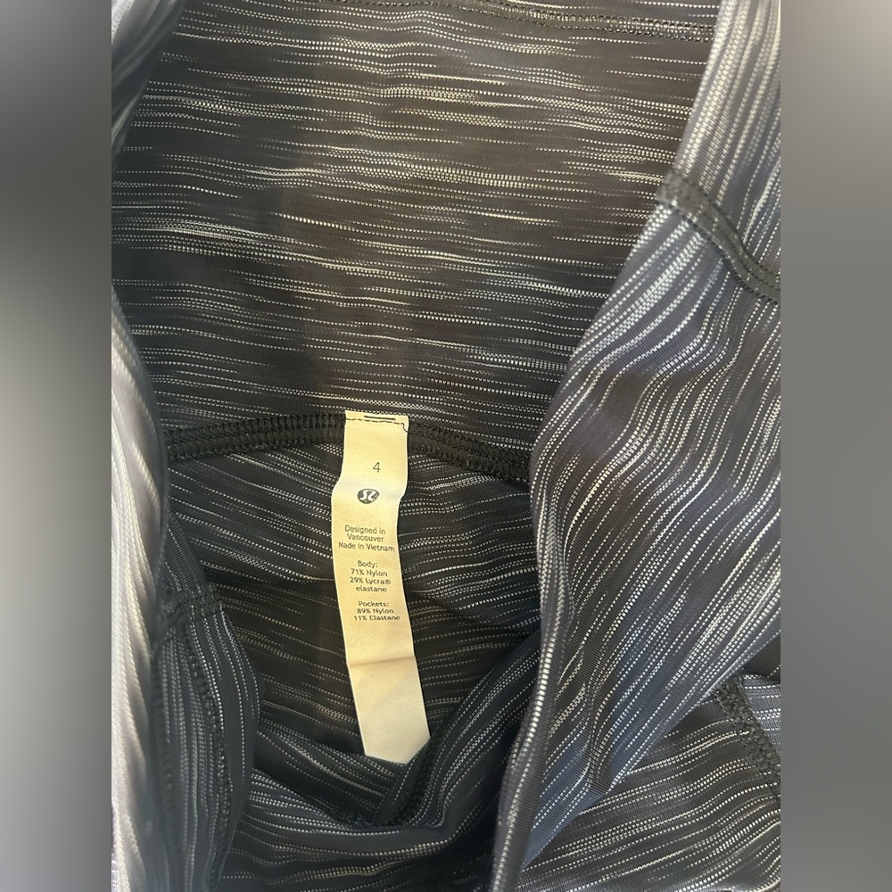 lululemon athletica High-Rise Luxtreme Black Space-Dye Women’s Leggings size 4 - Picture 5 of 5